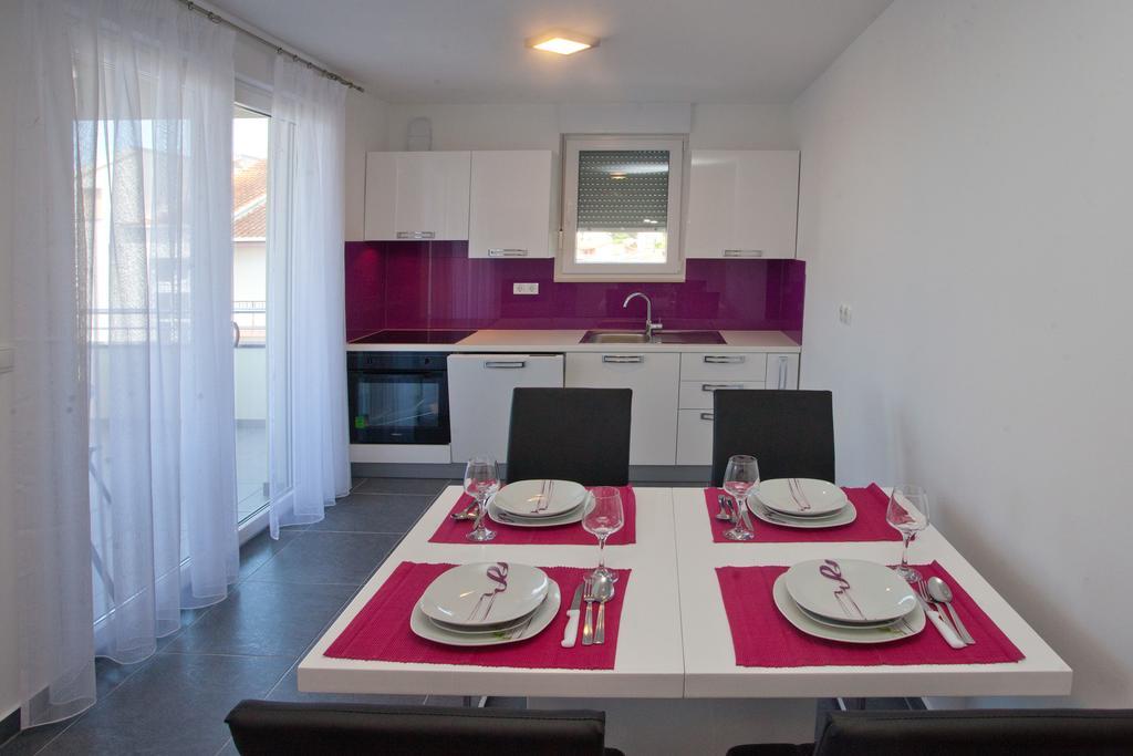 Apartments Diamond Подстрана Номер фото