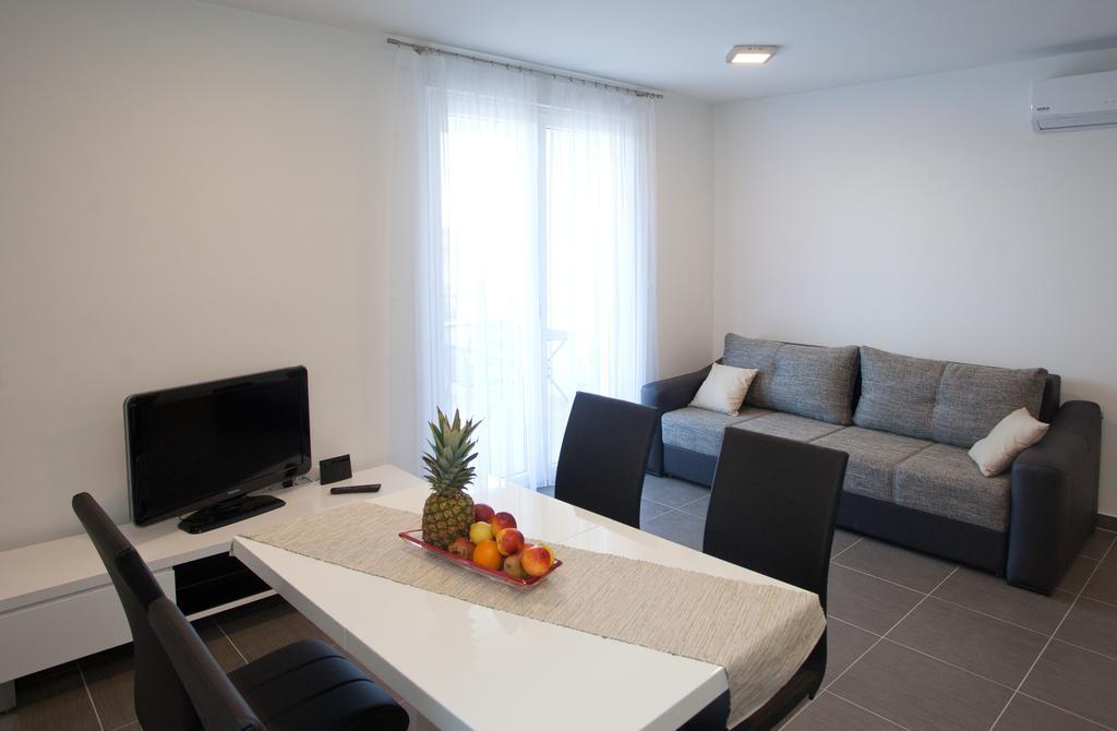 Apartments Diamond Подстрана Номер фото